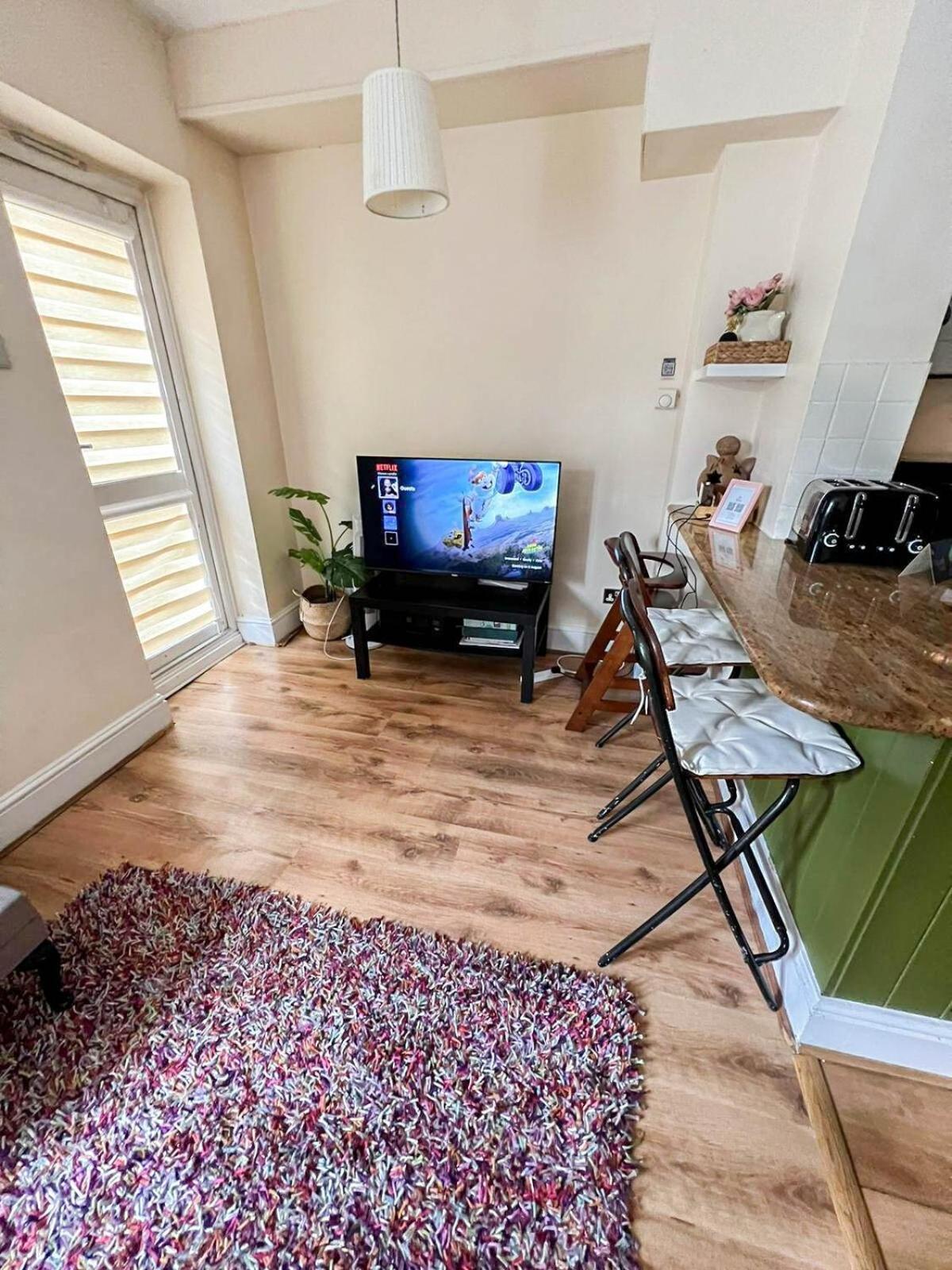 Apartament Lovely 1 Bedroom Flat In West Kensington London, Shepherd's Bush *