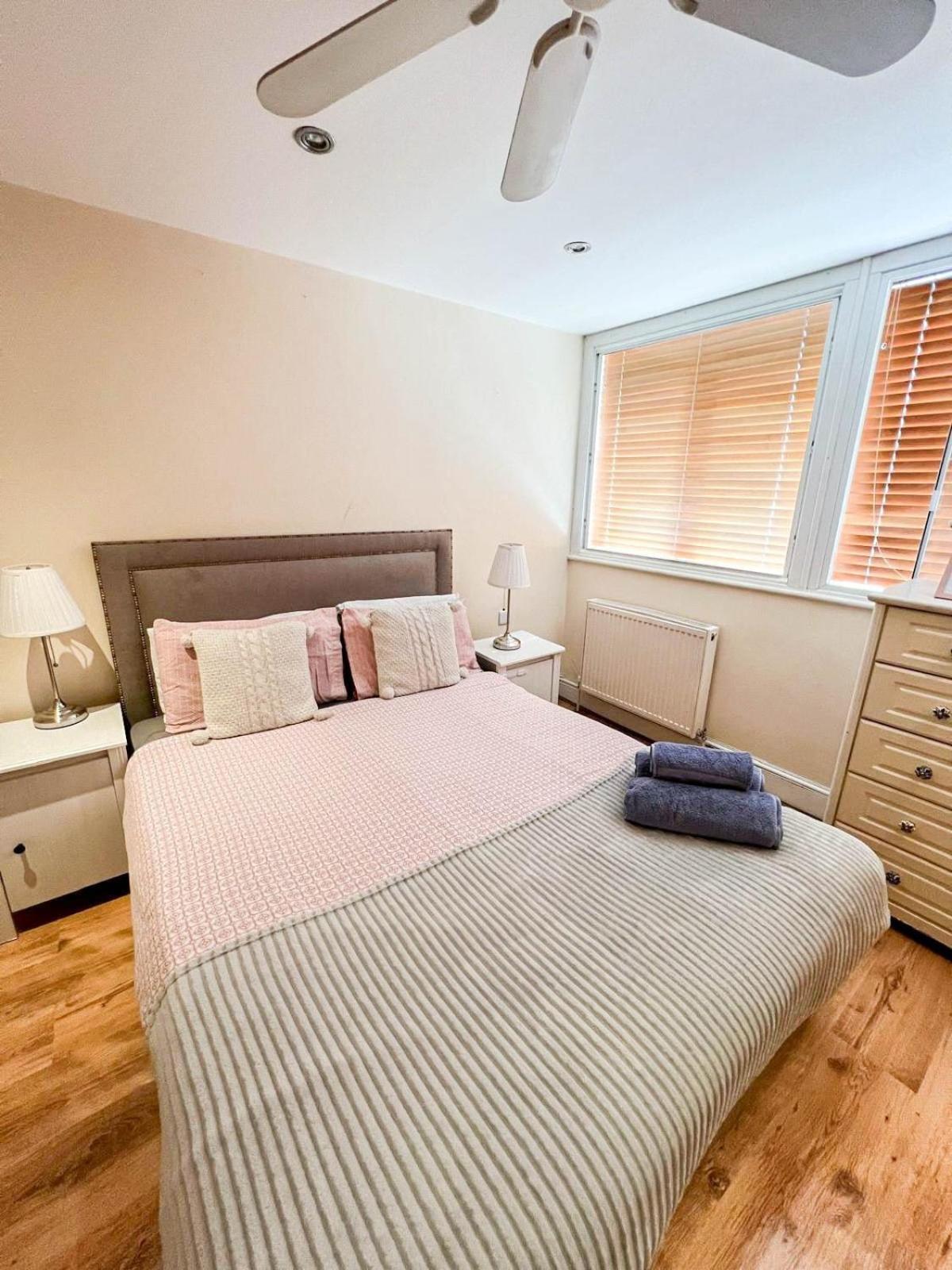 Apartament Lovely 1 Bedroom Flat In West Kensington London, Shepherd's Bush